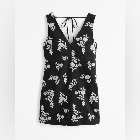 Abercrombie & Fitch US SP Women's Embroidered Linen-Blend Mini Dress - Picture 3 of 15